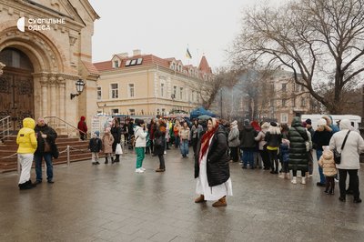 Німецькі ковбаски та глінтвейн: в Одесі відзначили Різдво ярмарком Німецькі ковбаски та глінтвейн: в Одесі відзначили Різдво ярмарком