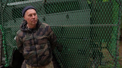 Як бійці бригади НГУ "Хартія" тренуються на вітчизняному бронеавтомобілі "Новатор" Як бійці бригади НГУ "Хартія" тренуються на вітчизняному бронеавтомобілі "Новатор"
