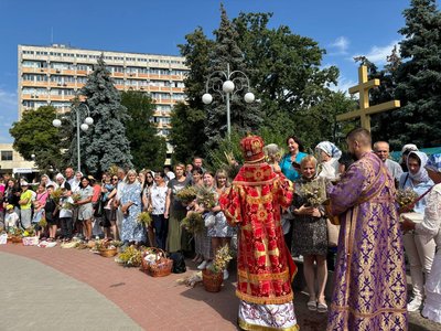 Букет для загиблого сина: що освячують черкащани на Маковія Букет для загиблого сина: що освячують черкащани на Маковія