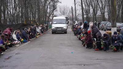 У Кропивницькому попрощалися з військовими Олександром Писчурніковим та Сергієм Великим У Кропивницькому попрощалися з військовими Олександром Писчурніковим та Сергієм Великим
