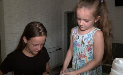 "Доньки – нині найбільша підтримка", — дружина загиблого прикордонника з Луцька Романа Гаврилюка "Доньки – нині найбільша підтримка", — дружина загиблого прикордонника з Луцька Романа Гаврилюка