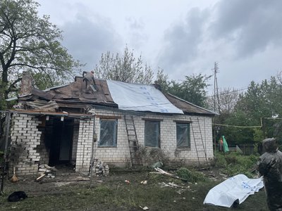 "Летить прямо нам в вікно": що розповіли жителі Полтавщини про атаку БпЛА на Глобине "Летить прямо нам в вікно": що розповіли жителі Полтавщини про атаку БпЛА на Глобине