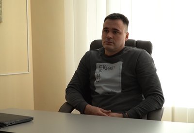 16-річна жителька Покрова звинувачує місцевого лікаря у сексуальних домаганнях під час обстеження 16-річна жителька Покрова звинувачує місцевого лікаря у сексуальних домаганнях під час обстеження
