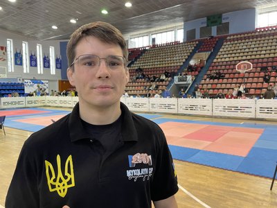 Рефері змагання Олег Рефері змагання Олег