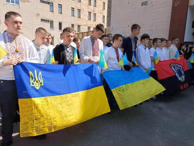 У Луцьку відкрили фотостенд пам’яті загиблих військовослужбовців
