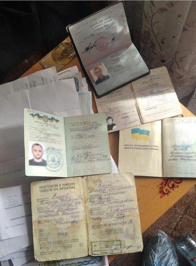 Забирали квартири за шахрайською схемою: в Житомирі виявили групу людей, причетних до справ із нерухомістю Забирали квартири за шахрайською схемою: в Житомирі виявили групу людей, причетних до справ із нерухомістю