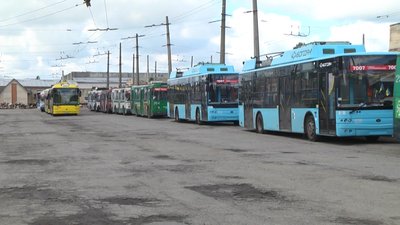 На вулицях Хмельницького втричі поменшало тролейбусів: у чому причина На вулицях Хмельницького втричі поменшало тролейбусів: у чому причина