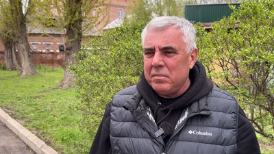 “99,8% будинків пошкоджені”. Миколаївка 12 днів без світла — відновлення ускладнюють обстріли “99,8% будинків пошкоджені”. Миколаївка 12 днів без світла — відновлення ускладнюють обстріли