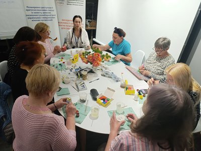 Психологічна підтримка, тренінги, хаби. Як "Успішна жінка" допомагає жінкам і дітям на Херсонщині Психологічна підтримка, тренінги, хаби. Як "Успішна жінка" допомагає жінкам і дітям на Херсонщині