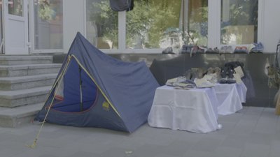 У Житомирі організували благодійний "Гаражний розпродаж" для допомоги ЗСУ У Житомирі організували благодійний "Гаражний розпродаж" для допомоги ЗСУ