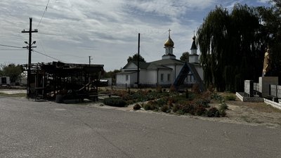 наслідки лісові пожежі пошкоджені будинки обстріли армія РФ пожежі селище Ярова Лиманська громада Донецька область 4 вересня 2024 рік наслідки лісові пожежі пошкоджені будинки обстріли армія РФ пожежі селище Ярова Лиманська громада Донецька область 4 вересня 2024 рік