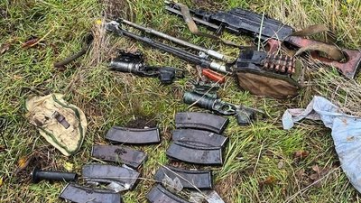 Хотіли продати гранатомети та гранати: СБУ затримали двох чоловіків на Кіровоградщині Хотіли продати гранатомети та гранати: СБУ затримали двох чоловіків на Кіровоградщині