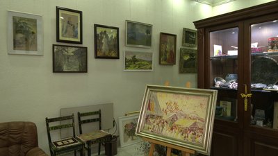 У Рівному інвентаризують речі в артательє Косміаді. Для чого це роблять У Рівному інвентаризують речі в артательє Косміаді. Для чого це роблять