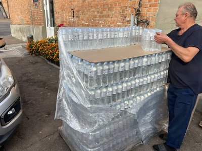 Гуманітарна допомога з Бердичева: як українці підтримують поляків після повені Гуманітарна допомога з Бердичева: як українці підтримують поляків після повені