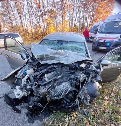 На трасі "Київ — Чоп" на Львівщині сталася ДТП з потерпілими, рух ускладнений На трасі "Київ — Чоп" на Львівщині сталася ДТП з потерпілими, рух ускладнений