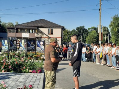 Нагородили військових посмертно на Рівненщині Нагородили військових посмертно на Рівненщині