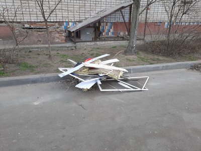 Російська армія атакувала дронами Дніпро: що відбувається на місці ударів та свідчення очевидців Російська армія атакувала дронами Дніпро: що відбувається на місці ударів та свідчення очевидців