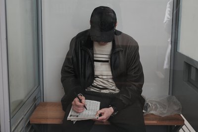 Справа про вбивство військового та підготовку замаху на Синєгубова: підозрюваний Олександр Безсмертних на суді Справа про вбивство військового та підготовку замаху на Синєгубова: підозрюваний Олександр Безсмертних на суді