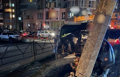 Аварія на вулиці Героїв майдану у Черінвцях, 3 березня Аварія на вулиці Героїв майдану у Черінвцях, 3 березня