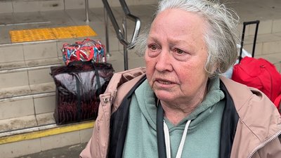 "Труну йому треба, а не Донбас". З Олексієво-Дружківки вивезли 99-річну жінку із родиною "Труну йому треба, а не Донбас". З Олексієво-Дружківки вивезли 99-річну жінку із родиною