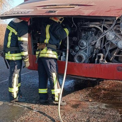 На Житомирщині ліквідували пожежу в рейсовому автобусі