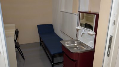 Одночасно можуть перебувати 270 людей: у ліцеї на Чернігівщині за рік "з нуля" побудували протирадіаційне укриття Одночасно можуть перебувати 270 людей: у ліцеї на Чернігівщині за рік "з нуля" побудували протирадіаційне укриття