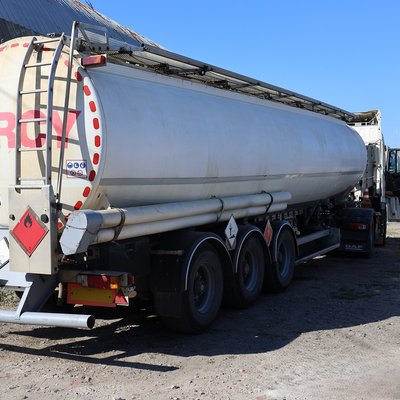 У Миколаєві екскерівника АЗС підозрюють у привласненні 28 тонн пального У Миколаєві екскерівника АЗС підозрюють у привласненні 28 тонн пального