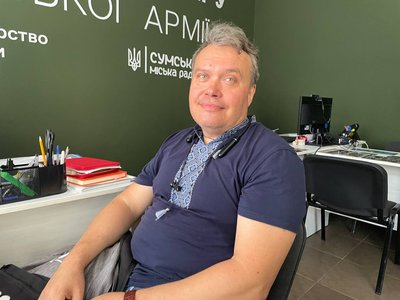 “Хочу до лав ЗСУ”: як працює Центр рекрутингу української армії в Сумах “Хочу до лав ЗСУ”: як працює Центр рекрутингу української армії в Сумах