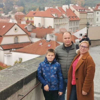 "Onıñ içün Qırım ev edi": cenkte aqayını ğayıp etken Qırımdan Yuliya Bunâknıñ ikâyesi "Onıñ içün Qırım ev edi": cenkte aqayını ğayıp etken Qırımdan Yuliya Bunâknıñ ikâyesi