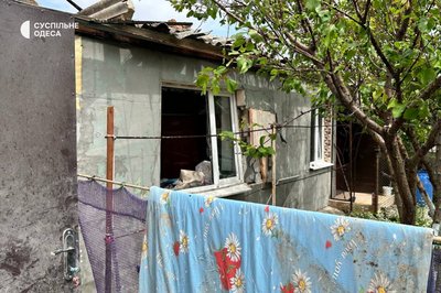 Подвійний удар "шахедів": родина на межі трагедії, порятунок з вогню та розповіді очевидців Подвійний удар "шахедів": родина на межі трагедії, порятунок з вогню та розповіді очевидців