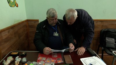 Колекціонери Житомира: історичні артефакти, українські паперові гроші та монети Колекціонери Житомира: історичні артефакти, українські паперові гроші та монети