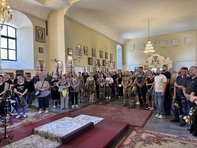 У Полтаві попрощалися із полеглим на Харківщині капітаном Юрієм Івченком