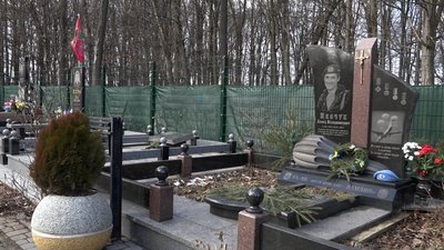 "Тільки добровольці йшли туди": спогади про оборонців Донецького аеропорту з Вінниччини "Тільки добровольці йшли туди": спогади про оборонців Донецького аеропорту з Вінниччини