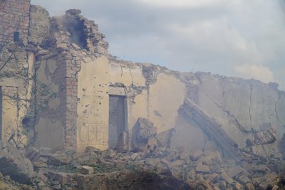 «На ніч сходимося в одну хату». Жителі сіл Васильківської громади, попри обов'язкову евакуацію, залишаються вдома