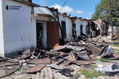 Поруйновані житлові будинки: подробиці з місця обстрілу ТЦК у Полтаві 3 липня 2025 Поруйновані житлові будинки: подробиці з місця обстрілу ТЦК у Полтаві 3 липня 2025