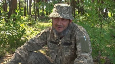 БМП М2 Bradley США навчання українські військовослужбовці фронт механік-водій БМП М2 Bradley Прохор БМП М2 Bradley США навчання українські військовослужбовці фронт механік-водій БМП М2 Bradley Прохор