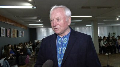 Книги про війну: у Луцьку презентували твори Дмитра та Андрія Чоботів Книги про війну: у Луцьку презентували твори Дмитра та Андрія Чоботів