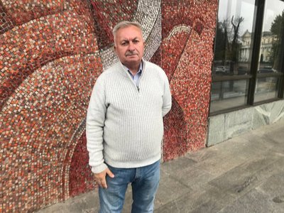 Мозаїка на кінотеатрі "Жовтень" у Житомирі: історія створення та значення Мозаїка на кінотеатрі "Жовтень" у Житомирі: історія створення та значення