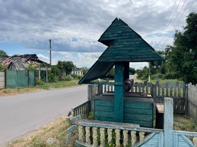 "Половина села зі світлом, інша без світла": жителі Самотоївки на Сумщині кілька днів без електроенергії "Половина села зі світлом, інша без світла": жителі Самотоївки на Сумщині кілька днів без електроенергії