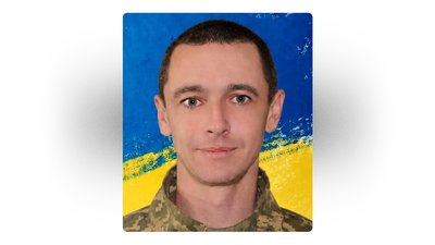 На Чернігівщині попрощалися з бійцями Олегом Нестеренком, Валерієм Кралічем, Сергієм Самошиловим, Володимиром Коваленком На Чернігівщині попрощалися з бійцями Олегом Нестеренком, Валерієм Кралічем, Сергієм Самошиловим, Володимиром Коваленком