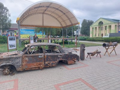 Експонати про наслідки війни на Донеччині Експонати про наслідки війни на Донеччині