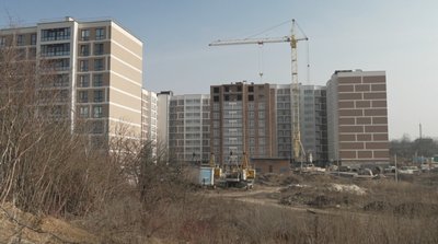 "Щастя у нас було до 2 грудня": як живе сім’я тернополян, що втратила житло через російський дрон "Щастя у нас було до 2 грудня": як живе сім’я тернополян, що втратила житло через російський дрон