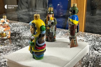 Історія в іграшках: в Одесі триває виставка ялинкових прикрас від XIX століття