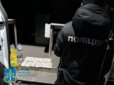 На Одещині викрили посадовця Укртрансбезпеки