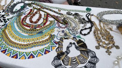 Декоративно-ужиткове мистецтво, прикраси, виставка, Івано-Франківськ Декоративно-ужиткове мистецтво, прикраси, виставка, Івано-Франківськ
