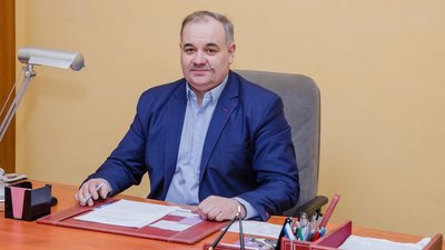 Вчитель історії і директор училища з Рівненщини отримали премію від Верховної Ради України Вчитель історії і директор училища з Рівненщини отримали премію від Верховної Ради України