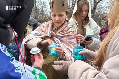 Третє Різдво в полоні: в Одесі відбулася акція на підтримку військовополонених з Азову Третє Різдво в полоні: в Одесі відбулася акція на підтримку військовополонених з Азову