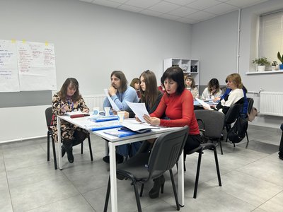 У Кременчуці навчали психологів як допомогти людям під час війни У Кременчуці навчали психологів як допомогти людям під час війни