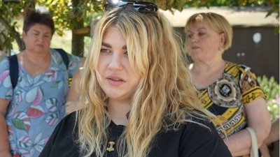 Під КАБами, дронами та без газу: як виживають жителі прифронтової Долинської громади Під КАБами, дронами та без газу: як виживають жителі прифронтової Долинської громади