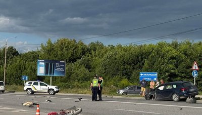 Травмувався 46-річний мотоцикліст: у Камʼянці-Подільському поліцейські зʼясовують обставини ДТП, 28 липня 2026 року, Хмельниччина Травмувався 46-річний мотоцикліст: у Камʼянці-Подільському поліцейські зʼясовують обставини ДТП, 28 липня 2026 року, Хмельниччина